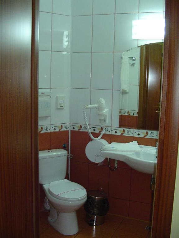 פלוייסטי Hotel Europa חדר תמונה